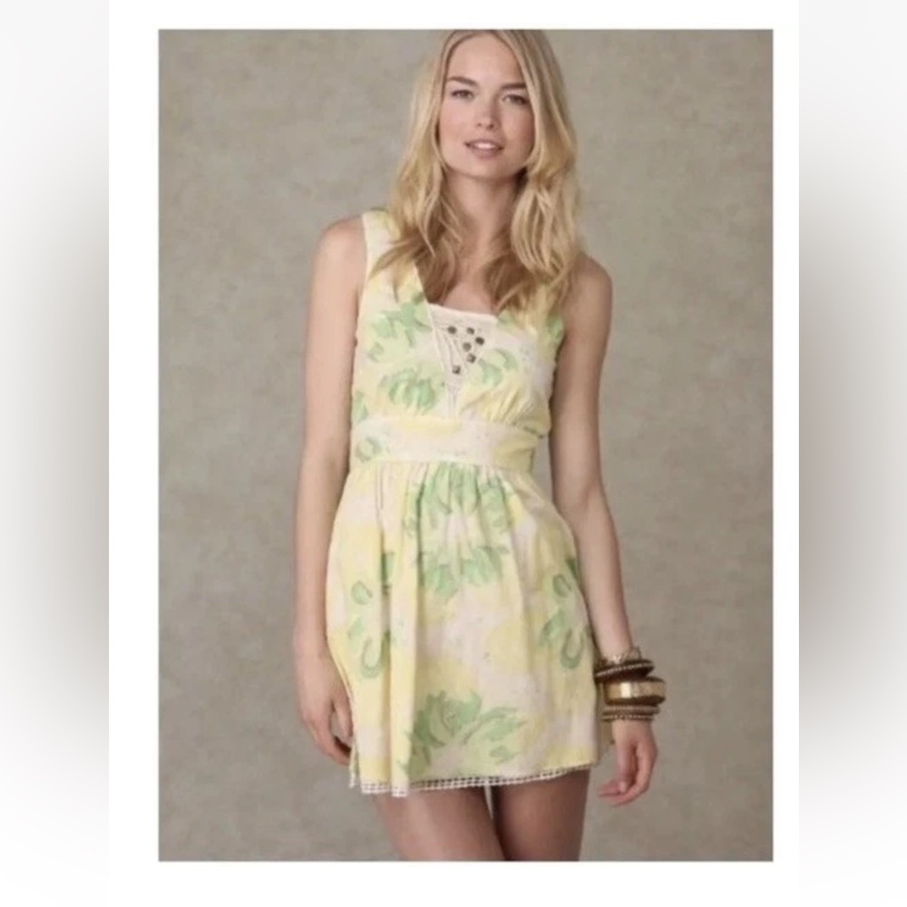 Free People women's Dress Sz 6 sleeveless shift mini 100% Cotton yellow/green